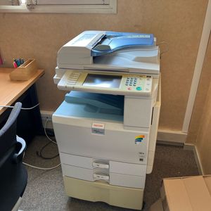 Imprimante de bureau Ricoh