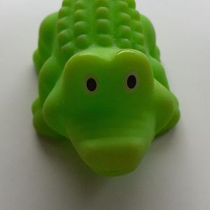 Crocodile en plastique 