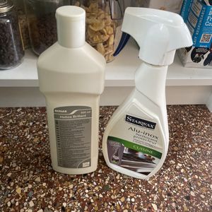 Deux produits pour nettoyage inox
