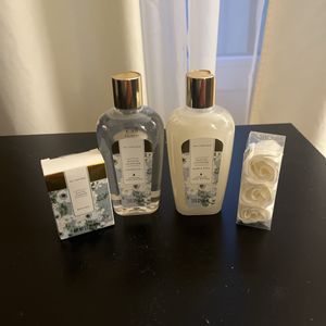 Lot produits de bain