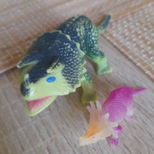 Figurines dinosaures 