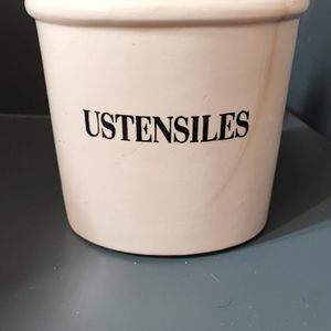 Pot a ustensiles 