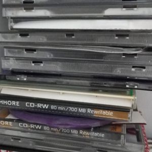 Boîtiers de cd en bon état 