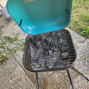 Barbecue à rafraîchir 