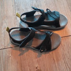 Chaussures ouvertes randonnée taille 36