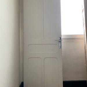 Porte d’intérieur en bois 2m15 / 82cm