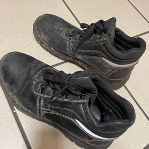 Chaussure professionnelle (chantier ou autres ) 