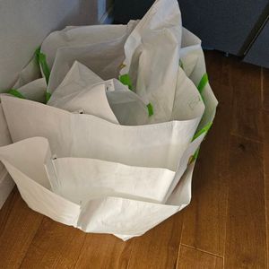 4 sacs réutilisables de supermarché 