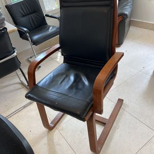 Chaise de bureau vintage cuir et bois 