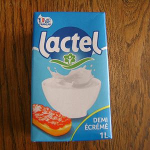Brique de lait Lactel non ouverte
