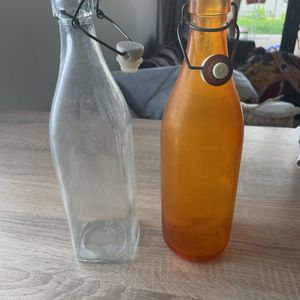 Deux bouteille 