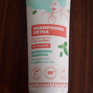 Shampooing vegan detox