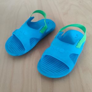 Sandales de plage 23-24