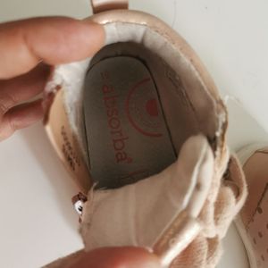 Chaussure bébé pointure 19