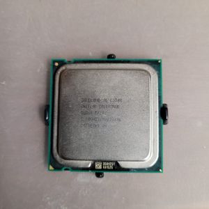 Processeur Intel e3300