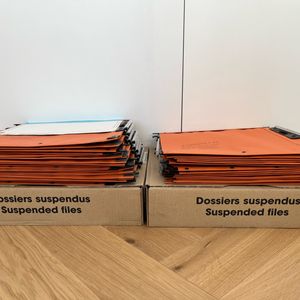 Dossiers suspendus cartonnés 