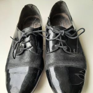 Chaussures verbnies noires
