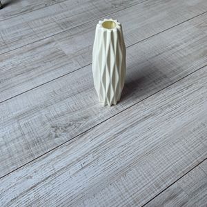Vase sculpte 