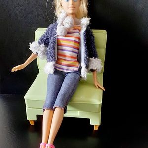 Lot Barbie et son fauteuil 
