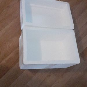 Boîte en polystyrène 