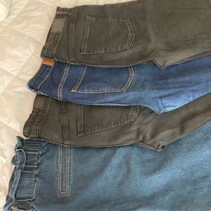 Lot de Jeans taille 42-44 - Paris 13e