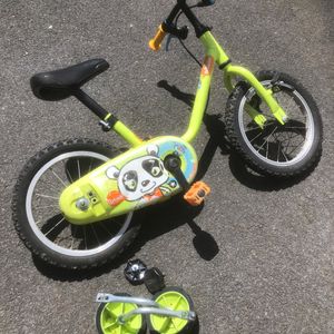 Vélo enfant avec roulettes 
