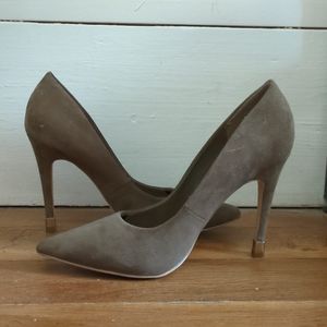Chaussures à talons taille 39