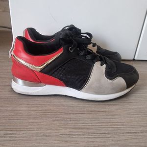 Baskets taille 39
