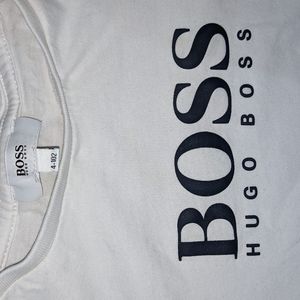 T-shirt Hugo Boss. 4&5 ans