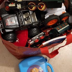 Gros lot de jouets pour enfant