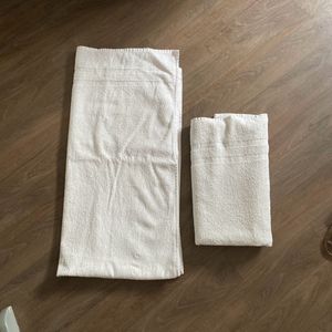 Deux grandes serviettes 