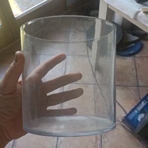 Vase en plastique 