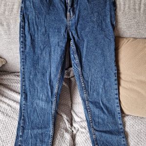 Jeans Mom taille 34