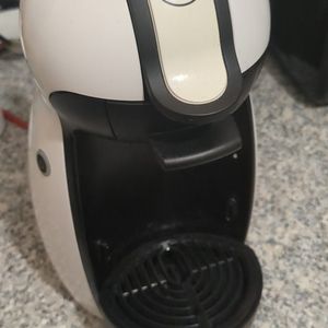 Machine à café Dolce gusto à réparer 