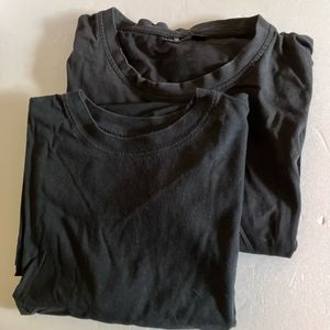2 Tee-shirts noirs pour homme   Urgent 