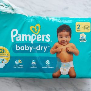 Couches pampers taille 2 (4-8kg)