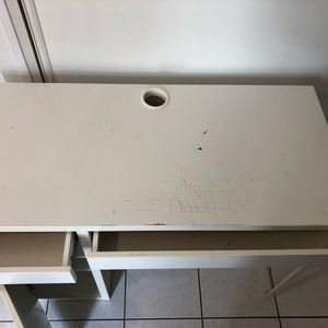 Bureau IKEA blanc 