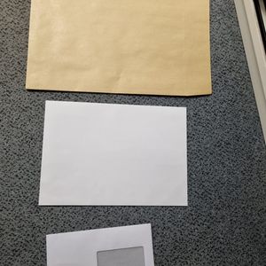 Enveloppes A4 et petites