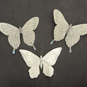 Petits objets de décoration papillons