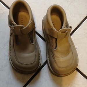 Chaussures pointure 21