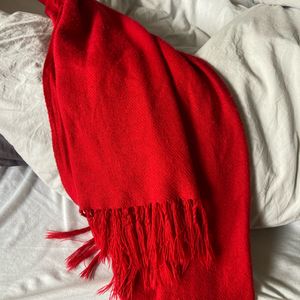 Écharpe rouge