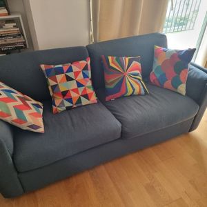 Canapé Convertible en Bon État - Confort et Style
