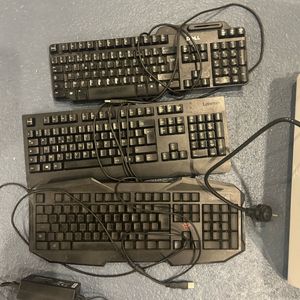 3 claviers fonctionnels 