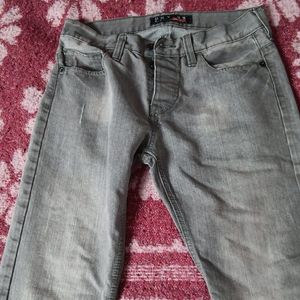 Pantalon gris 