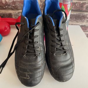 Chaussures de foot à crampons