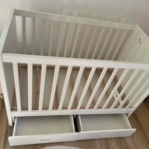 Lit bébé IKEA stuva + barrières 