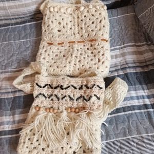 Deux pochettes tricotees 