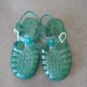 Chaussures / sandales de plage taille 28