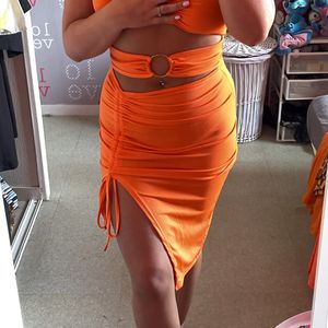 Robe courte orange 