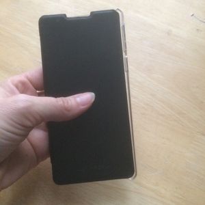Coque smartphone noire & transparent